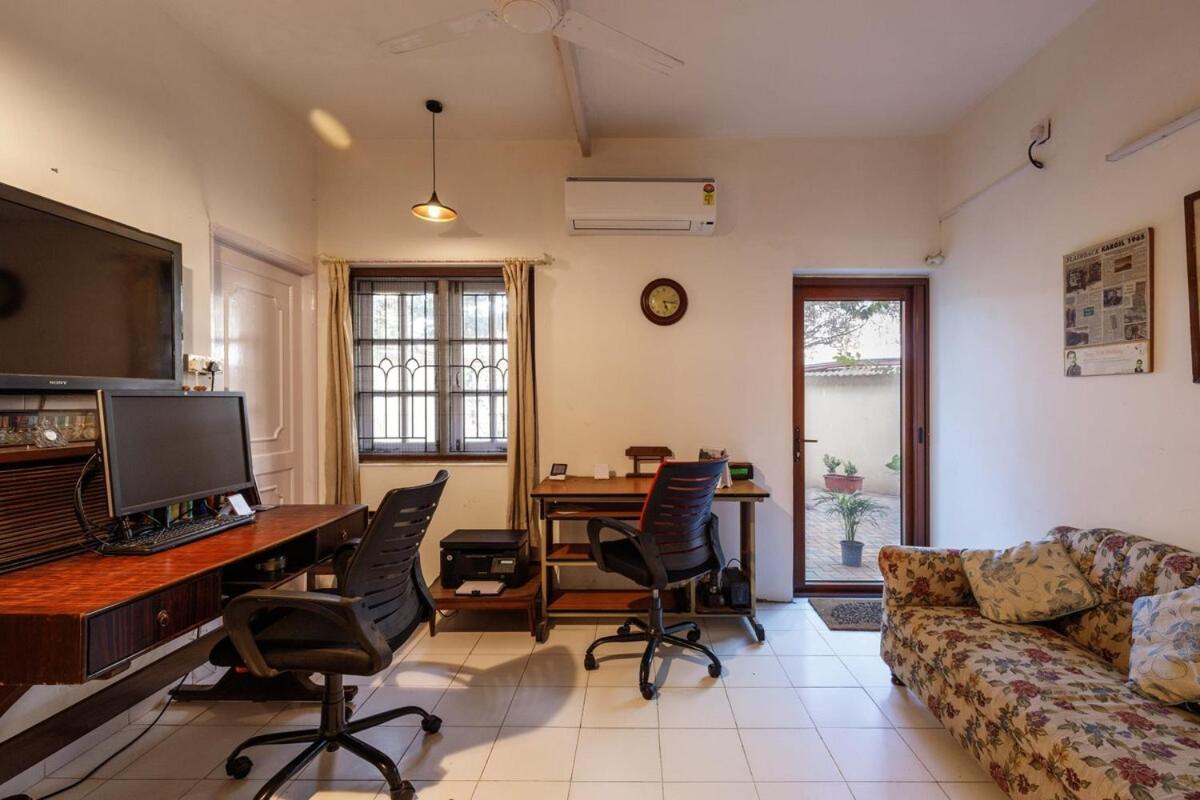 Palm Oasis Residences By Red Olive Whitefield Ac Bangalore Exterior photo